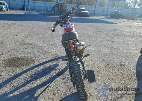 1988 Honda Xr600 R z USA, uszkodzony, nr VIN JH2PE0408JK301431
